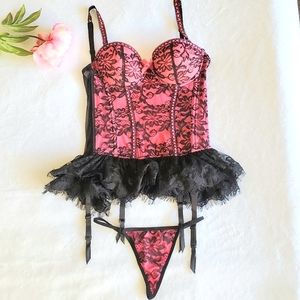 New🎀Hot Pink/Black Lace Corset Lingerie with Peplum Size Small